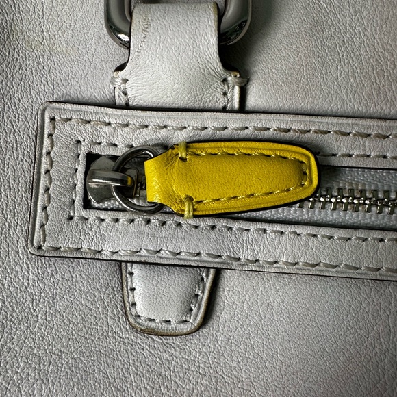 Coach Legacy Ivory and Eggplant with Yellow Detail Satchel - Picture 7 of 11